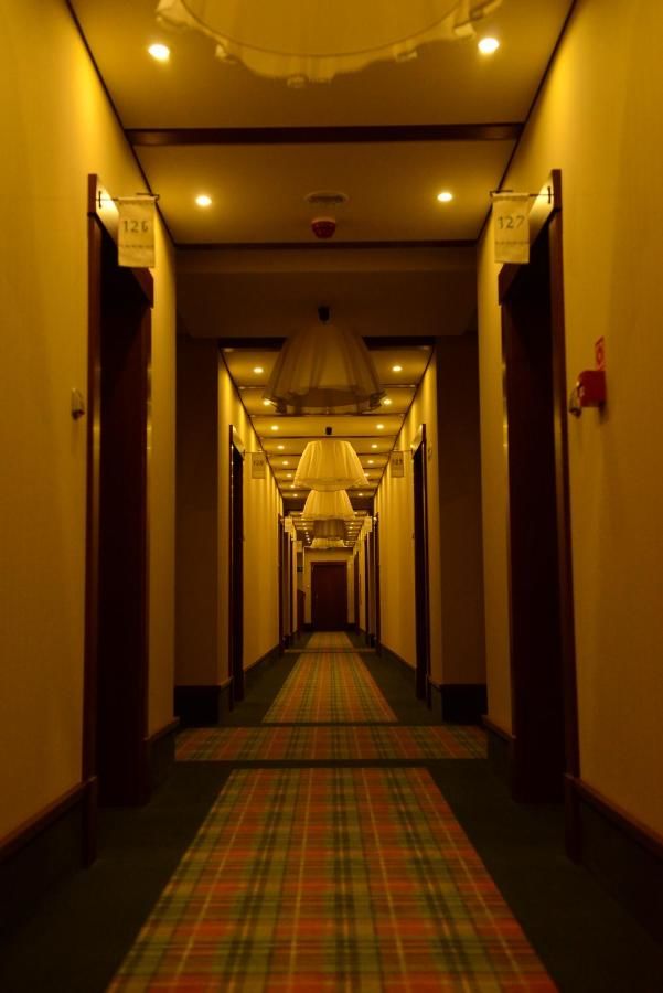 Отель Hotel Wawrzyniak Zduny-14
